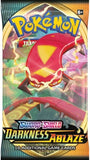 Frontansicht eines Booster Packs der Pokémon TCG Erweiterung Darkness Ablaze